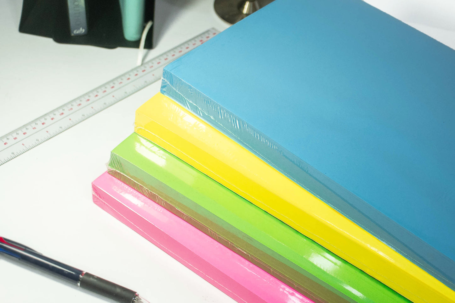 Avia Single Colored Paper 80gsm Short 100 Sheets