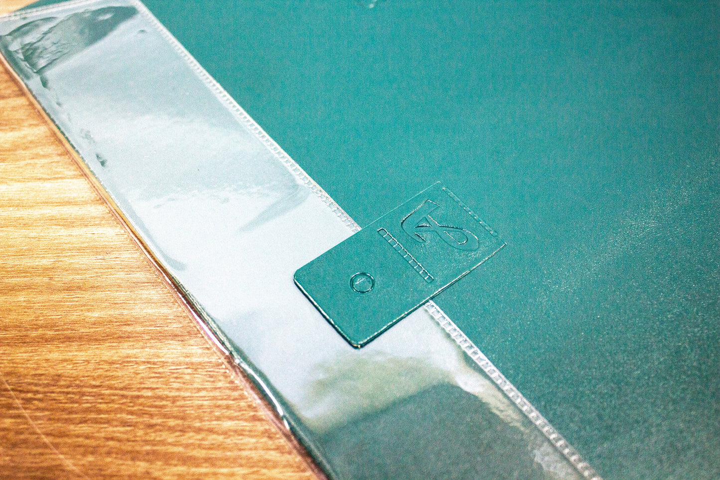 Adventurer Certificate Holder CH-1 9x12.5in (50pcs)