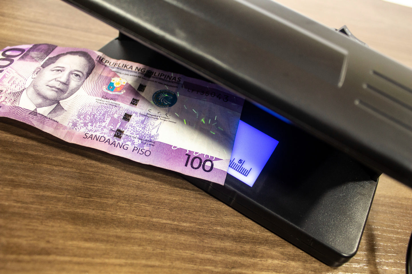 Counterfeit Money Detector/AD-318